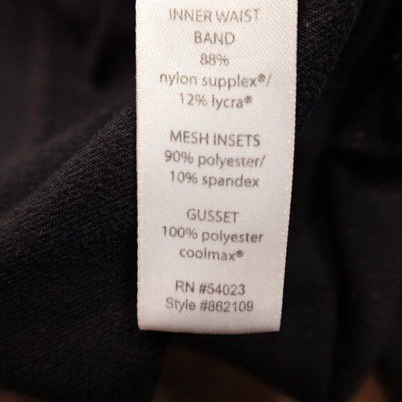 Athleta Black Crop Leggings | Size M | 20” Inseam | Zip Pocket | Mesh Panels - Picture 12 of 12